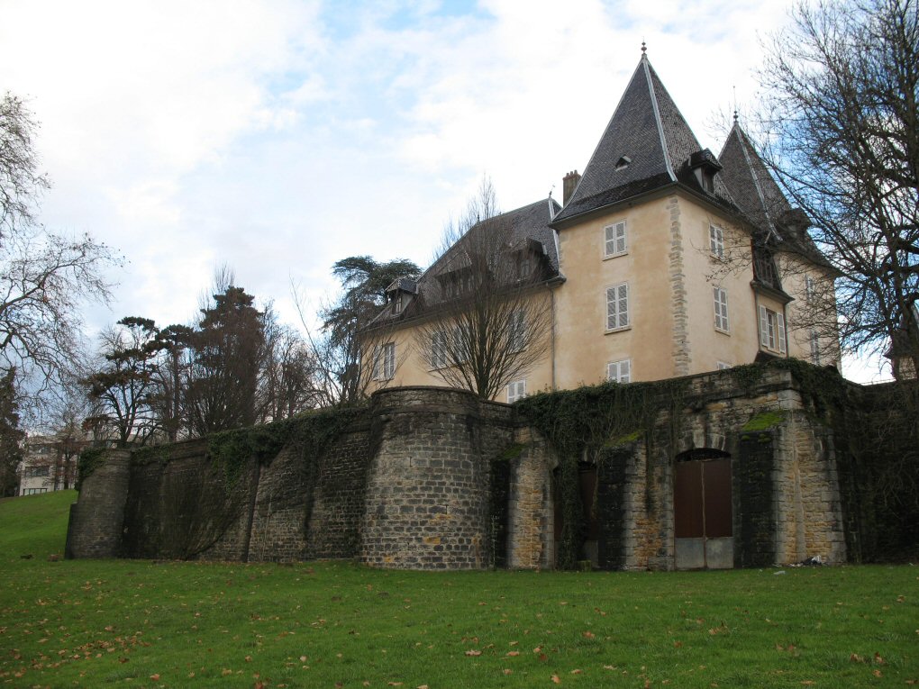 chateau de Sans Souci à Limonest, location pour réception chateau de Sans Souci à Limonest, location pour réception